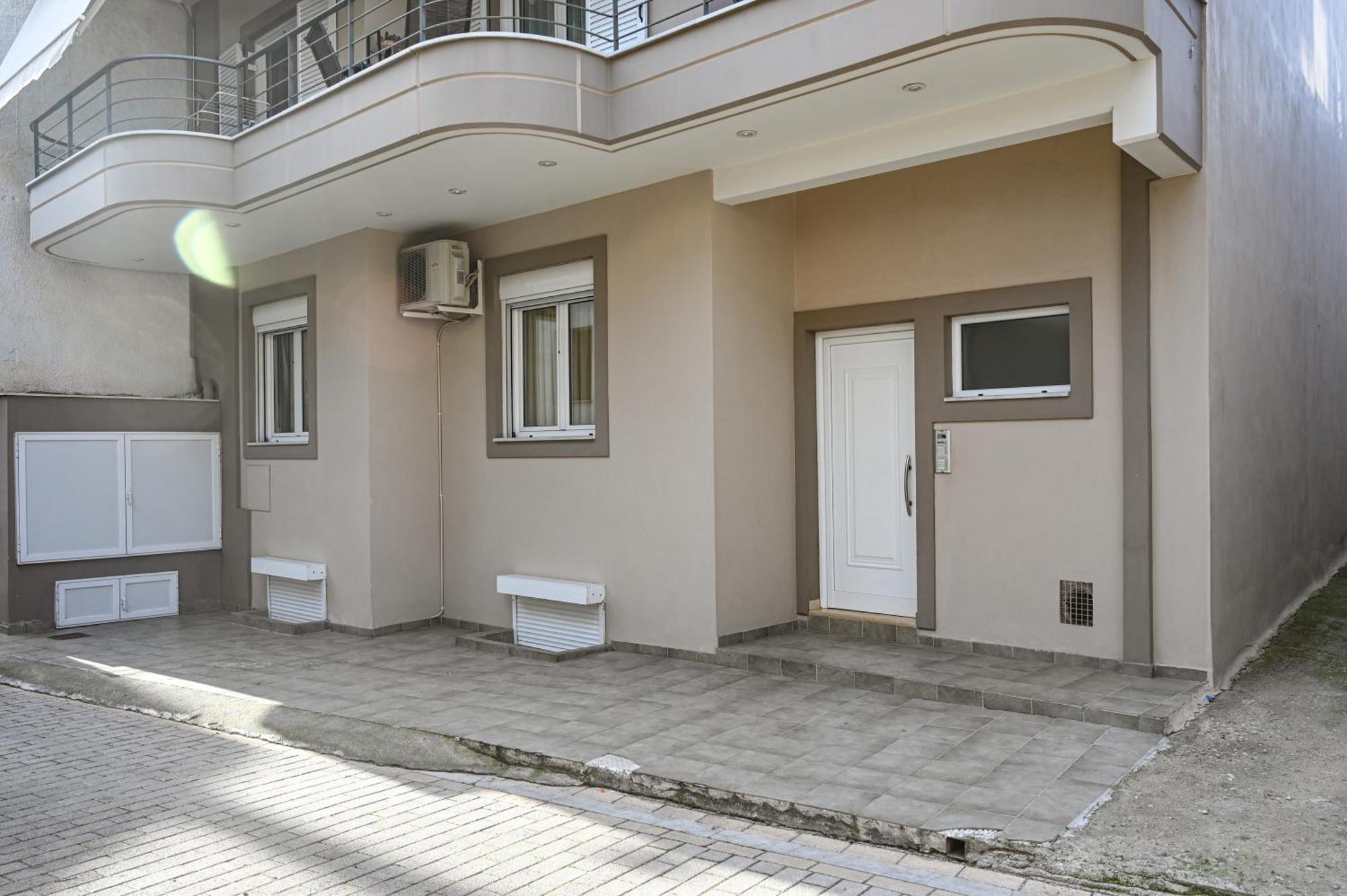 Dimitra House At By Greece Appartement *